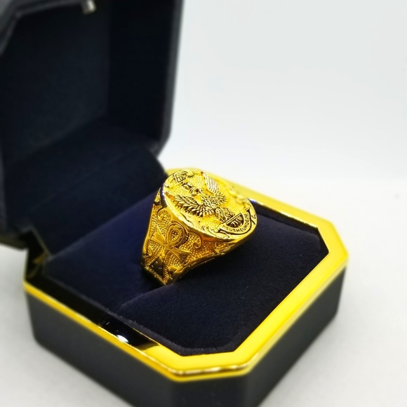 Double Eagle Life Ring - Picture 3 of 3
